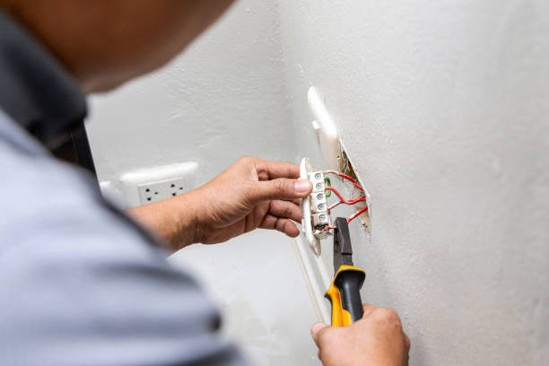 Best Electrical Contractors for Businesses  in Colonial Heights, VA